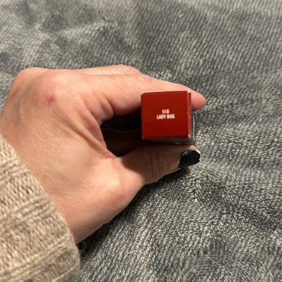 MAC LUSTREGLASS SHEER-SHINE LIPSTICK, Lady Bug, NIB - Picture 1 of 5
